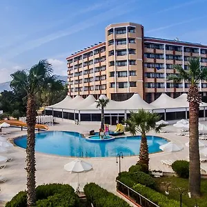 the-holiday-resort.aegeanhotels.net/